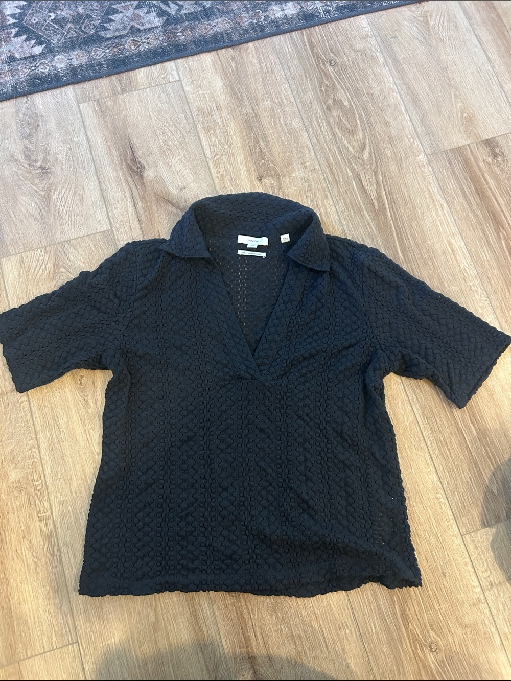 Vince Black Eyelet Polo V-Neck Shirt size M